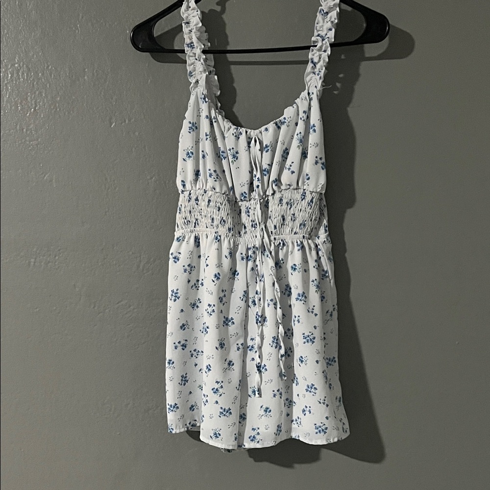 SHEIN White Floral Smocked Waist Romper with Blue Print